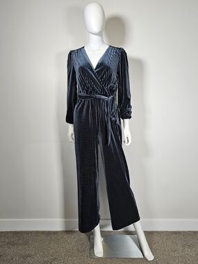 Anthropologie ALI & JAY Navy Velvet Pleated Wrap Jumpsuit Sz XS